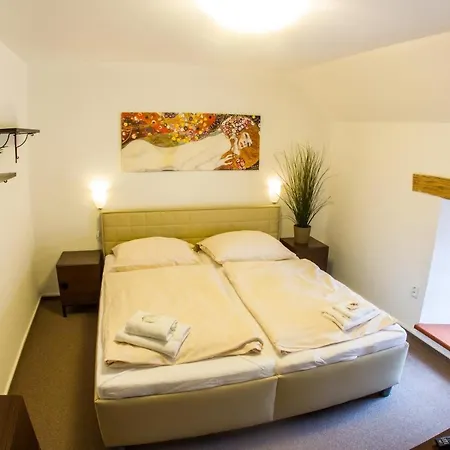 Hospodarsky Dvur Bohuslavice Hotell