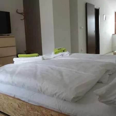Hospodarsky Dvur Bohuslavice Hotel