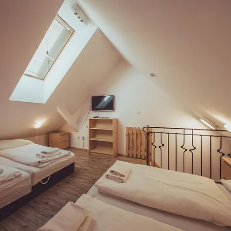 Hospodarsky Dvur Bohuslavice * Telč